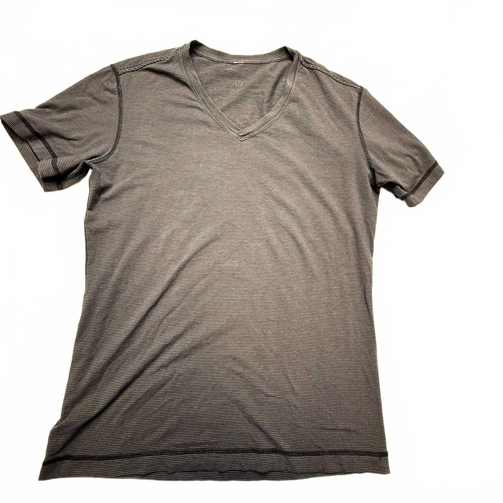 Lululemon Mens V-Neck Short Sleeve Striped Activewear T-Shirt Grey Black